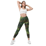 I'm's The Pink in This Camo World Crossover Leggings with pockets