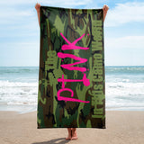 I'm's The Pink In This Camo World Horizontal Towel