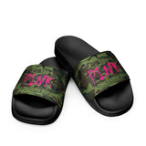 I'm's The Pink in This Camo World Slides