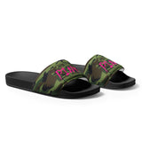 I'm's The Pink in This Camo World Slides